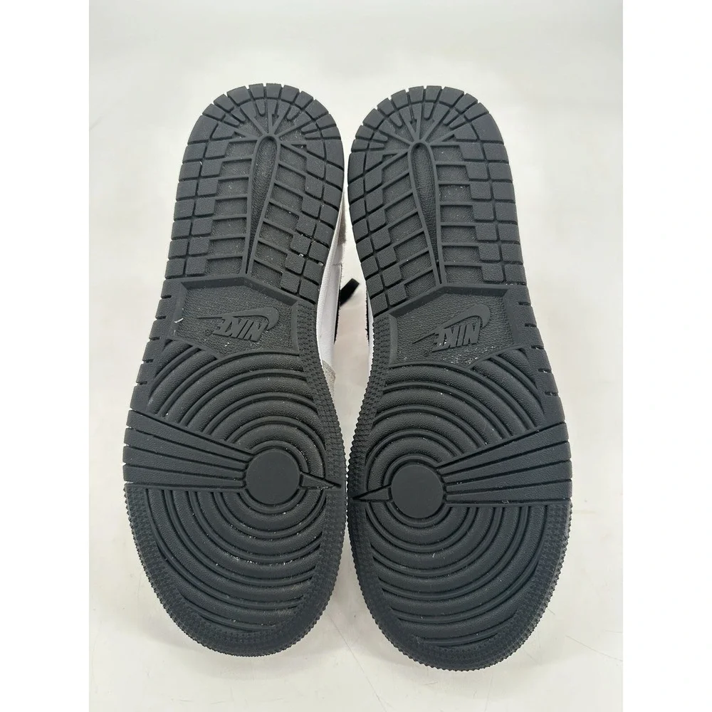 Nike this pair